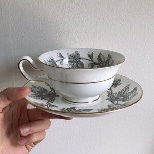 2 sets wedgwood ashford bone china teacup and saucer vintage